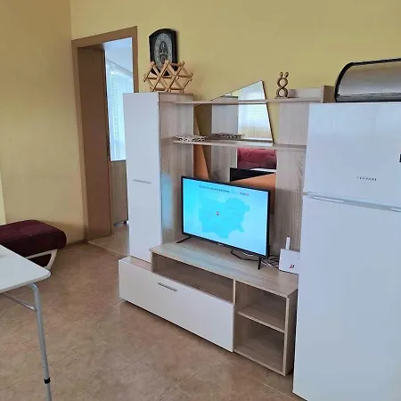2-bedroom With Pool In Elit 2 Apartment